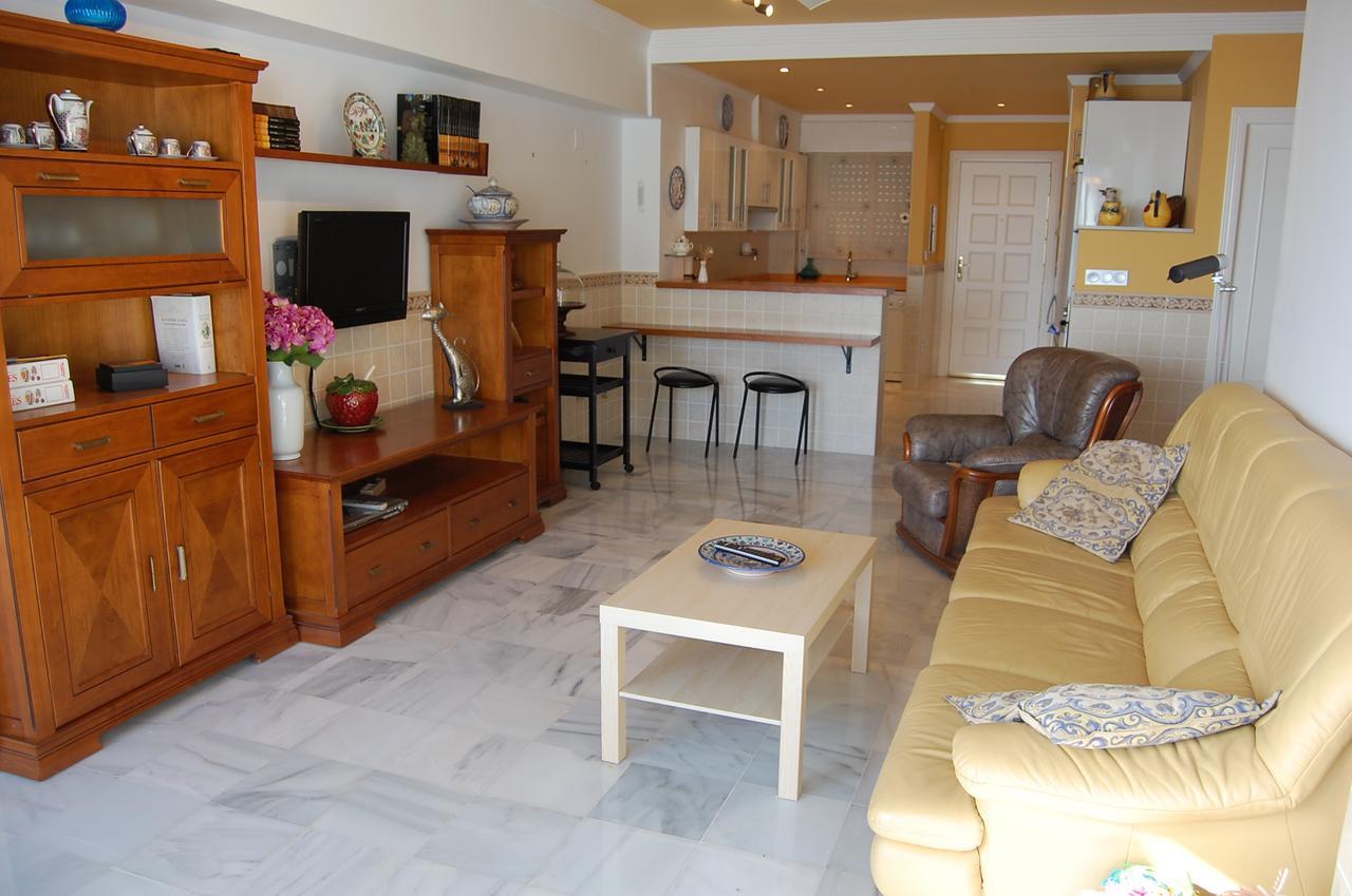 Apartment Fuentes De Nerja Εξωτερικό φωτογραφία